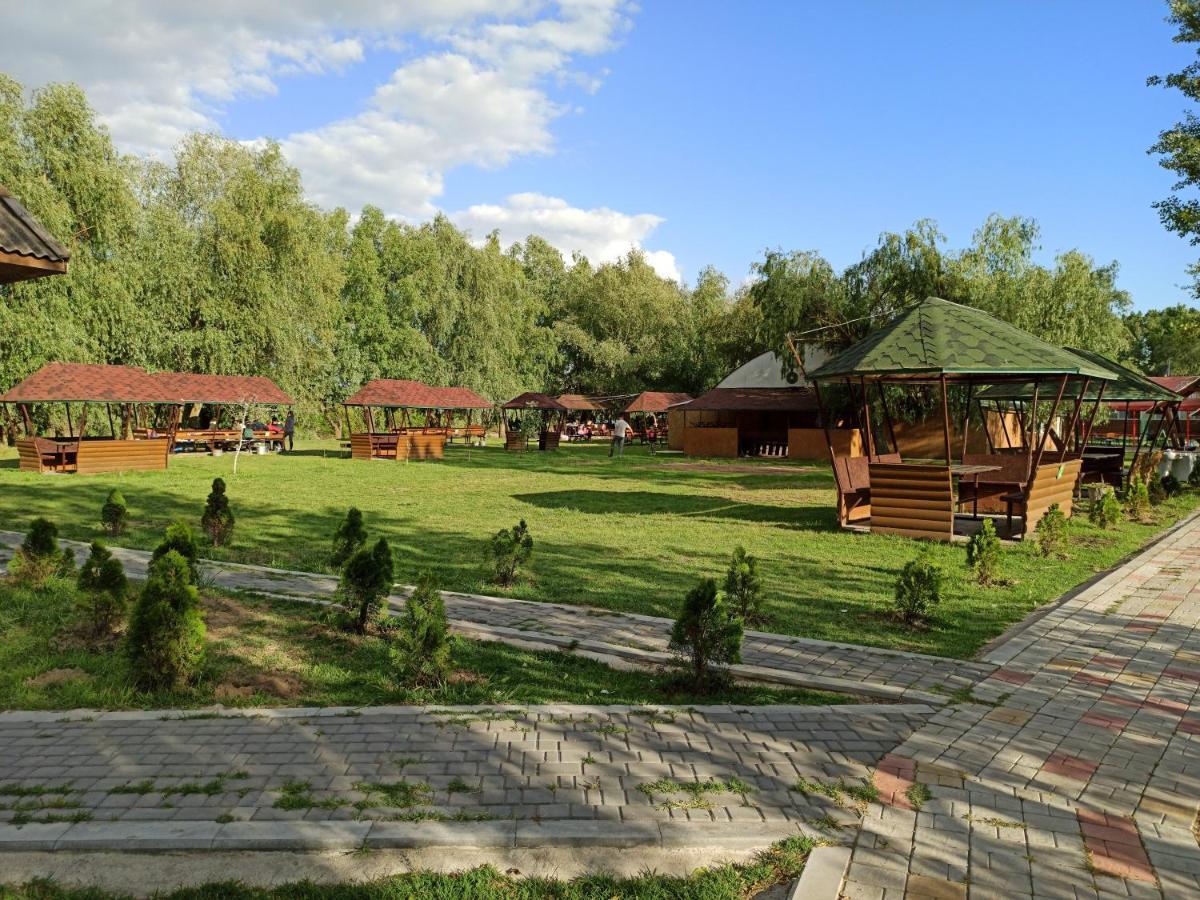 Holiday Park Dunay Kyslytsya Ngoại thất bức ảnh