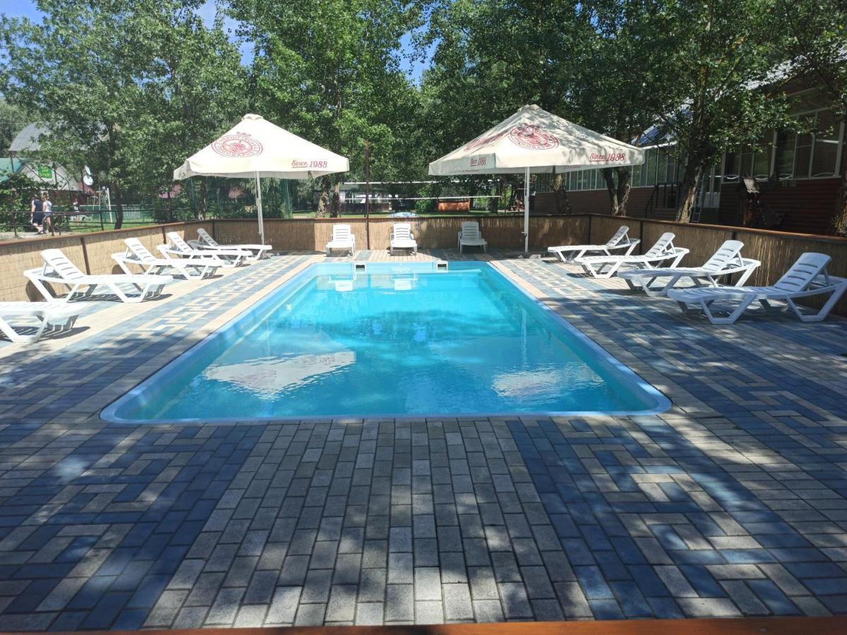 Holiday Park Dunay Kyslytsya Ngoại thất bức ảnh