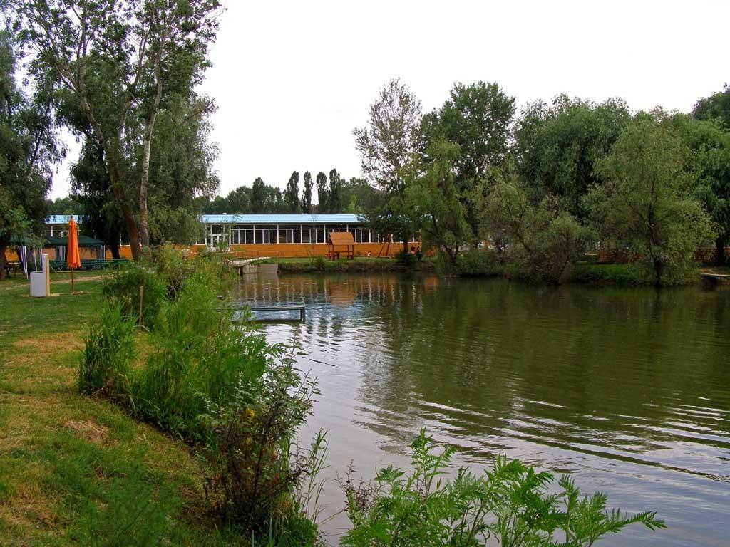 Holiday Park Dunay Kyslytsya Ngoại thất bức ảnh