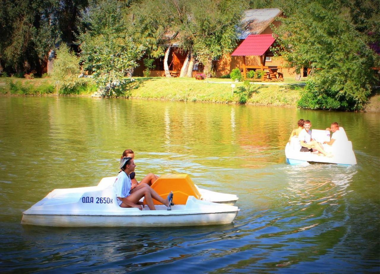Holiday Park Dunay Kyslytsya Ngoại thất bức ảnh