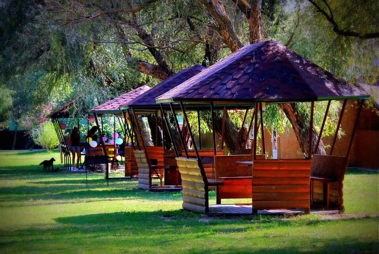 Holiday Park Dunay Kyslytsya Ngoại thất bức ảnh