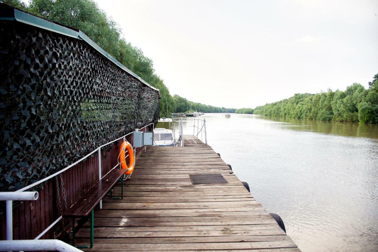 Holiday Park Dunay Kyslytsya Ngoại thất bức ảnh
