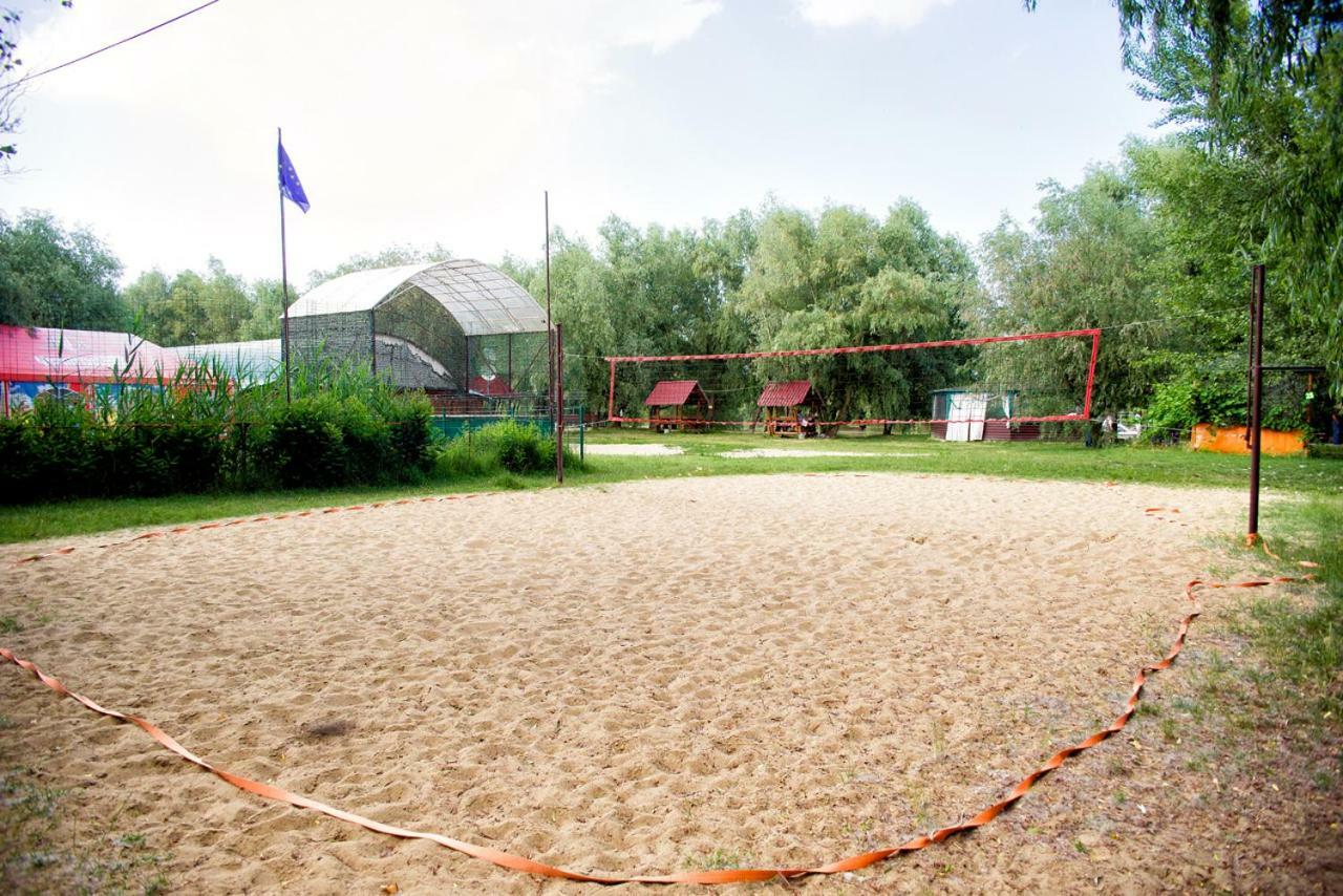 Holiday Park Dunay Kyslytsya Ngoại thất bức ảnh